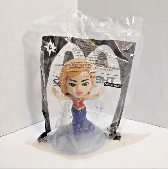 Marvel Studios The Marvels Princess Carol McDonald's Happy Meal Twisting Toy - Picture 3 of 12